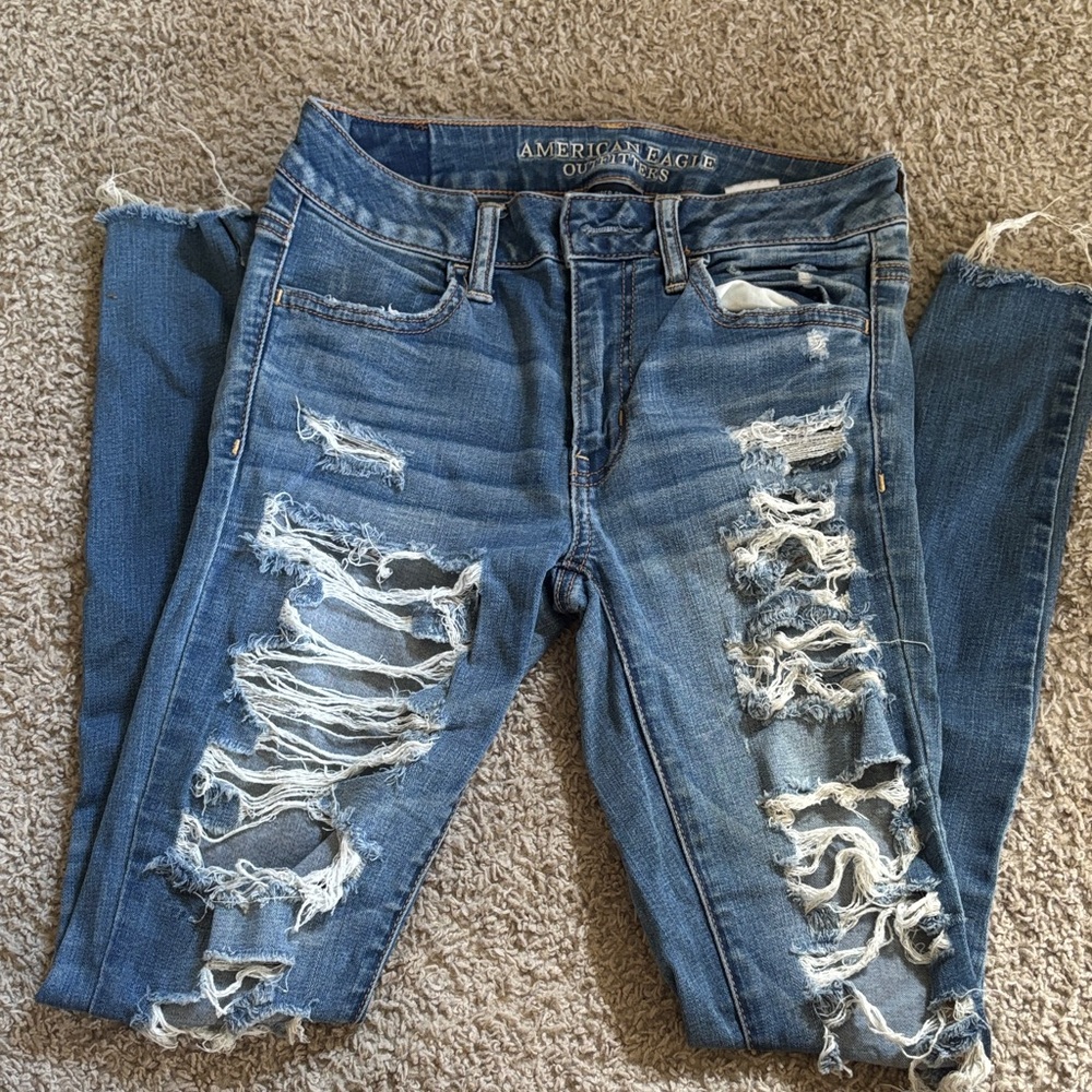 American Eagle Outfitters Women's Ripped Denim Jeans